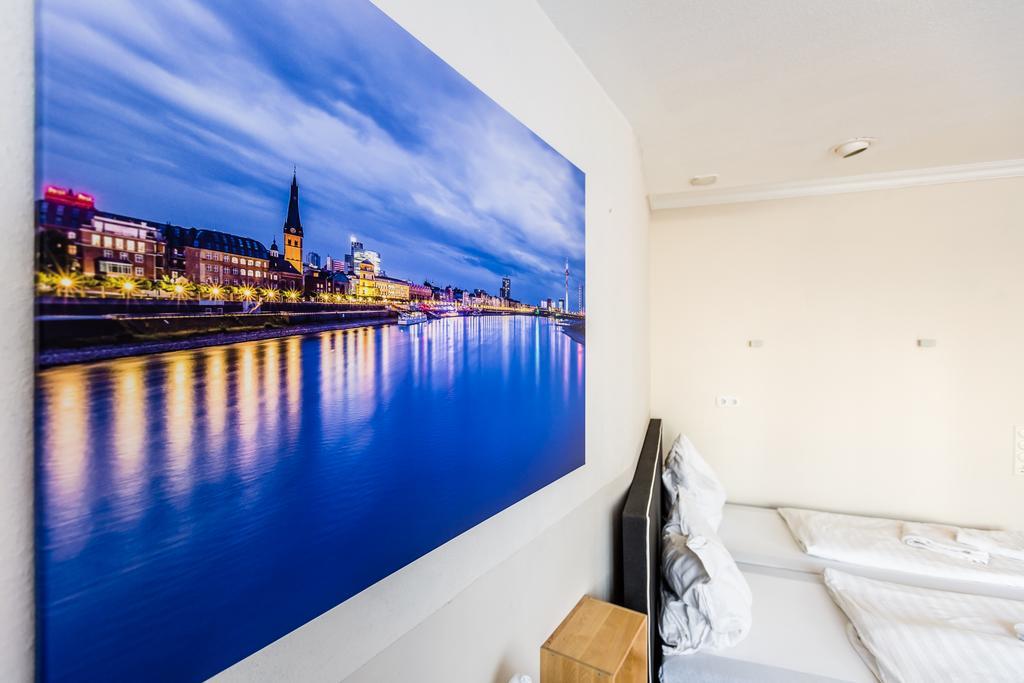 Centerapartments Alexanderstrasse Apartment *