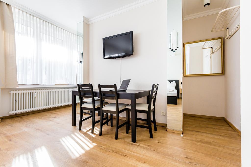 Centerapartments Alexanderstrasse Apartment *